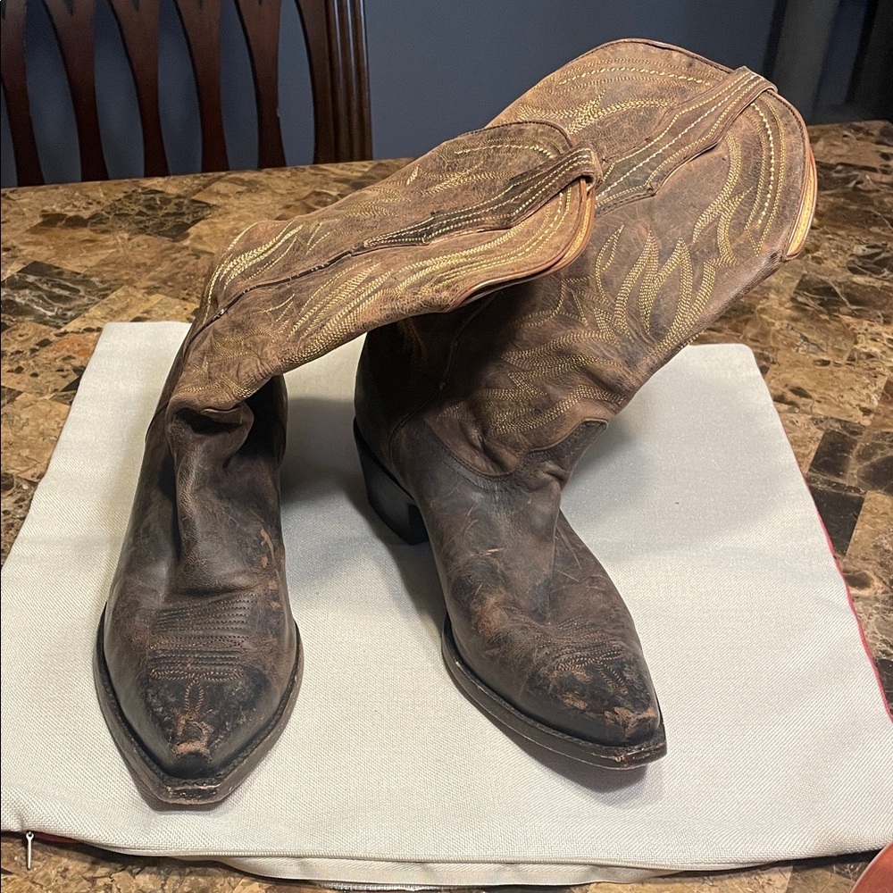 Classic Brown Leather Cowboy Boots
